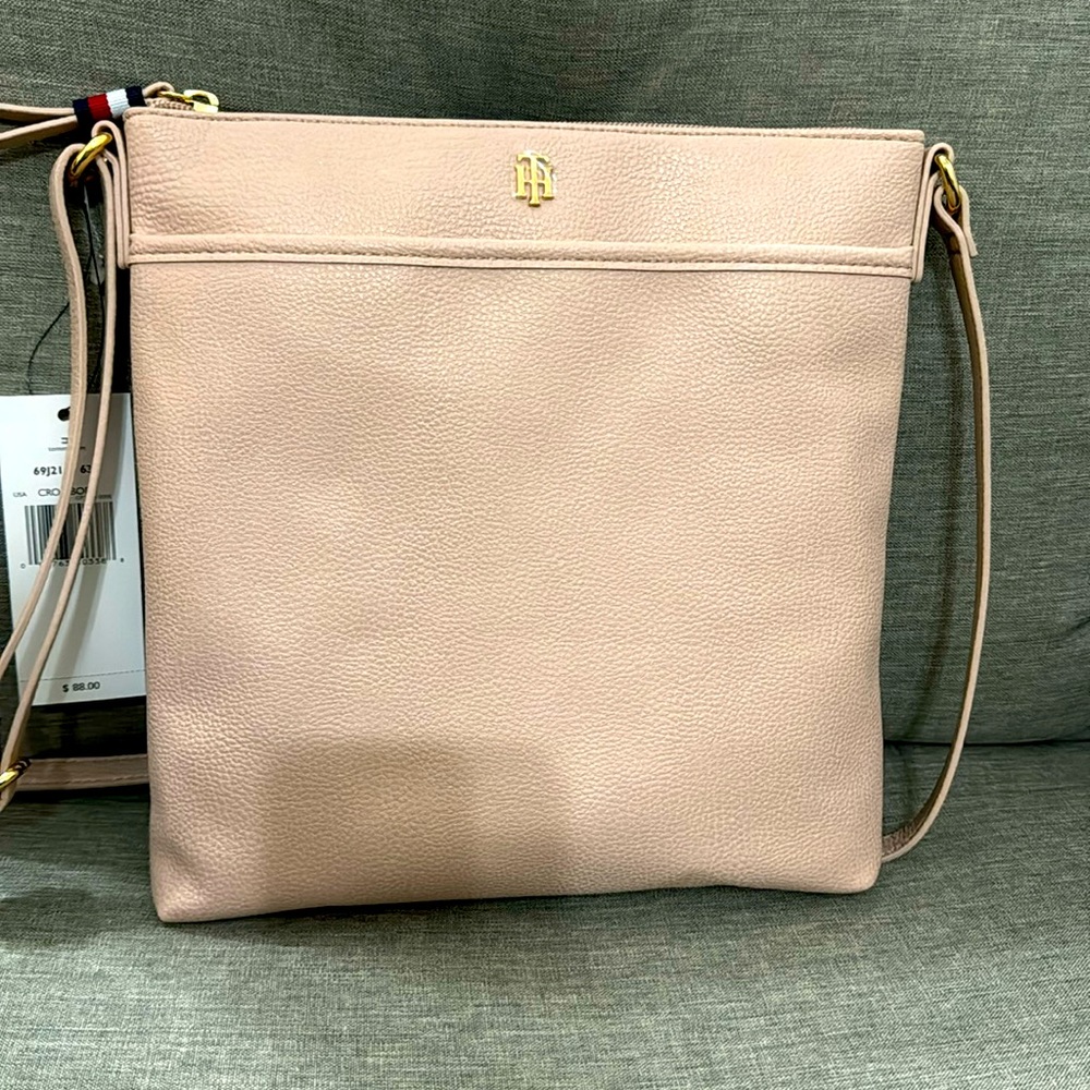 Tommy Hilfiger Crossbody